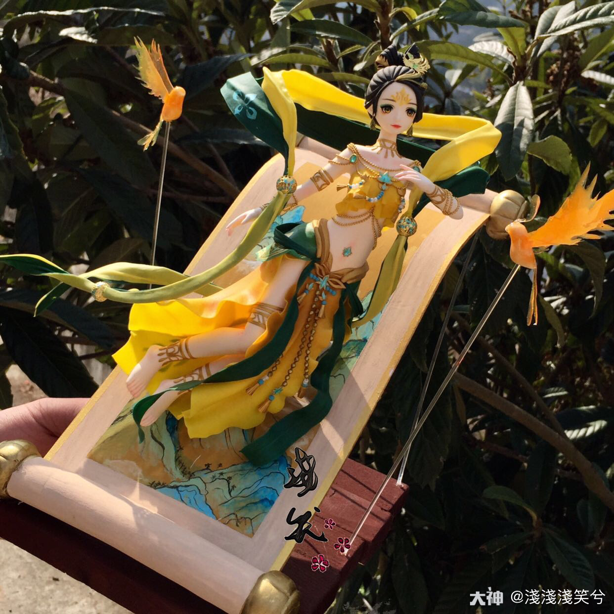 浅浅浅笑兮:自制花鸟卷皮肤凰羽仙音手办,图透就挺