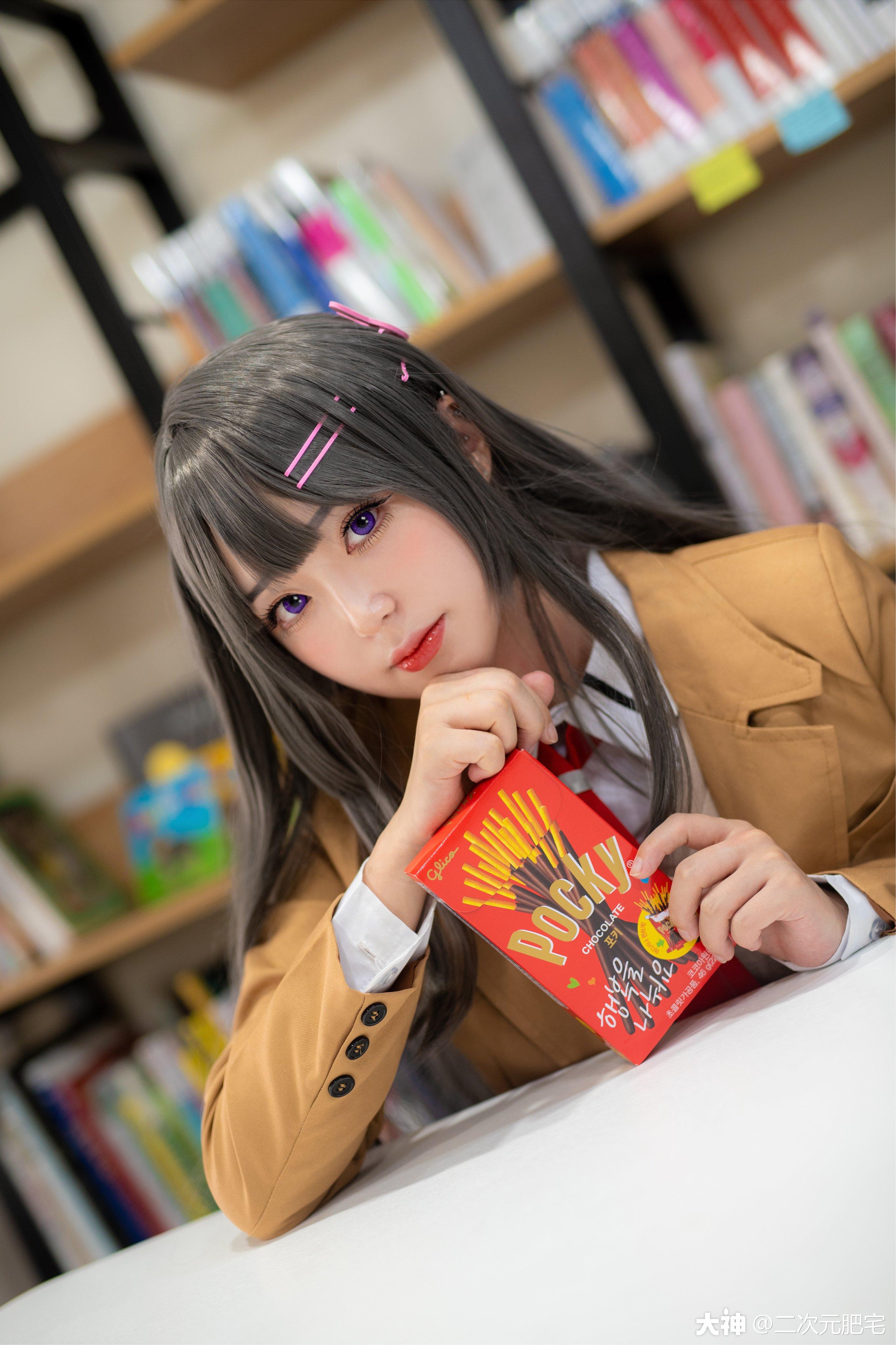 《青春猪头少年不会梦到兔女郎学姐》樱岛麻衣twi:@_yuna_cos_来自