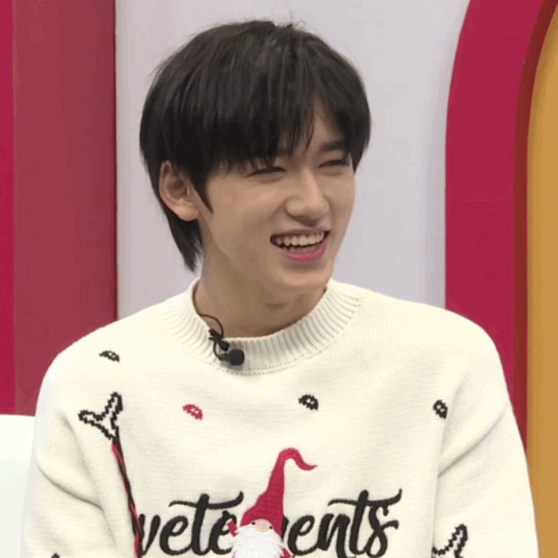 宋亚轩肚子笑痛没有我不知.