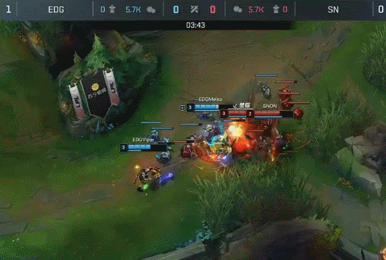 sn vs edg】 第4分钟,edg下路率先动手,vi_来自网易大神圈子_超凡电竞