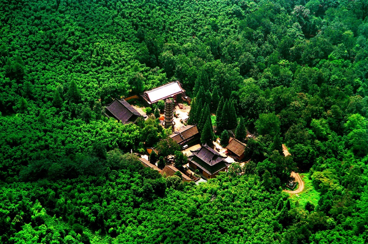 千峰叠翠 浙江2区新服【安吉灵峰】今日开启