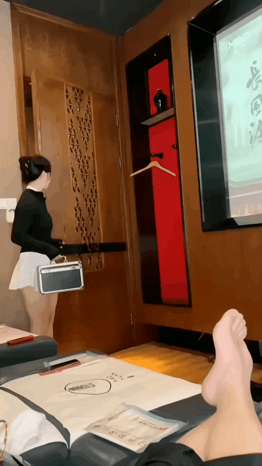 015a.gif