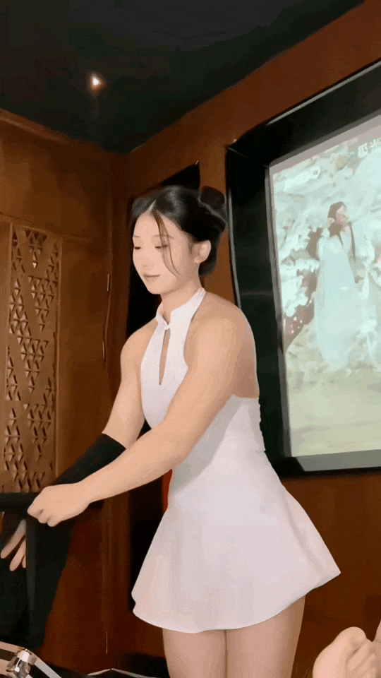 015c.gif