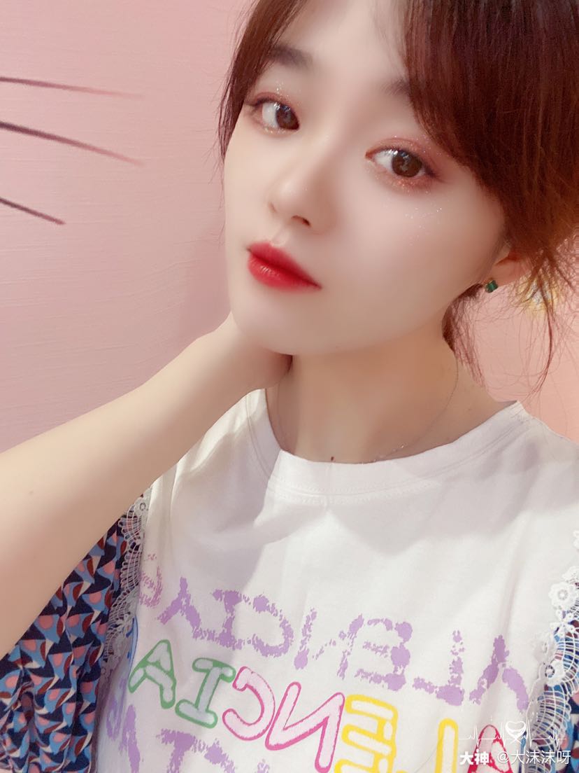 我更新了个人相册_来自网易大神圈子_大沫沫呀