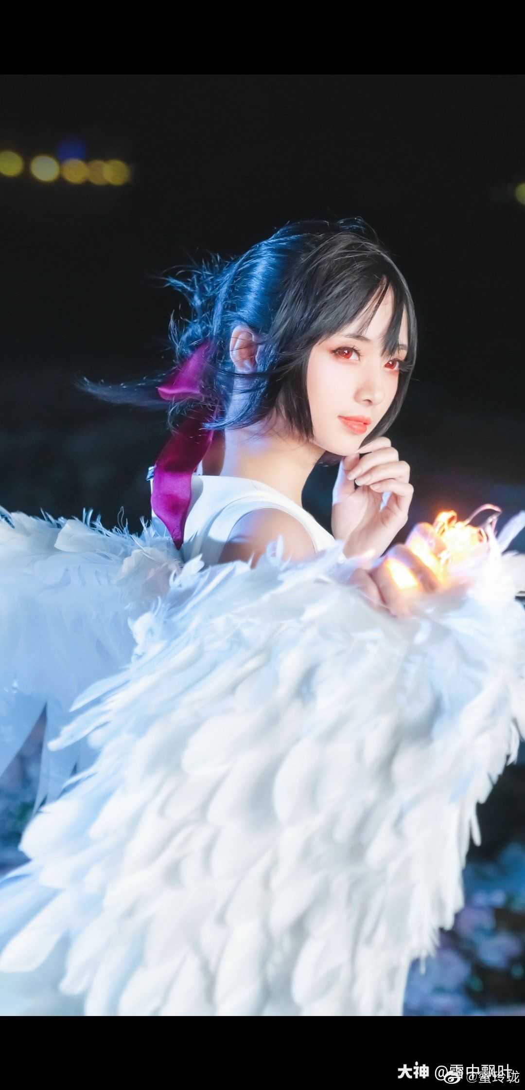 雪中飘叶:#cos每日赏##38度高温# 辉夜大小姐想让我告白?