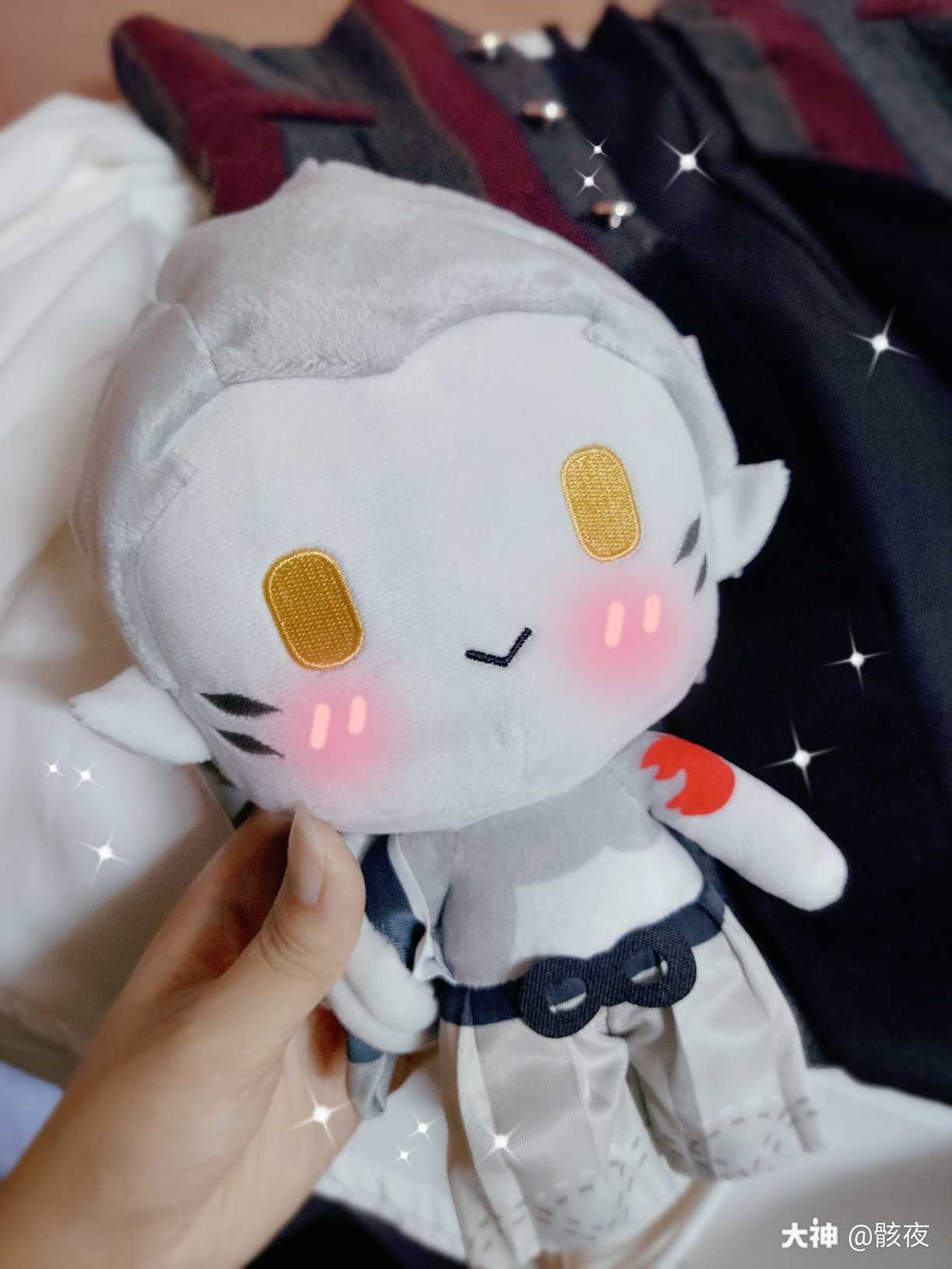 把心心念的浪川娃娃抱回来了 Q版公仔剔除了帅气度之后 竟能如此可爱 衣服是一 来自网易大神阴阳师圈子 骸夜