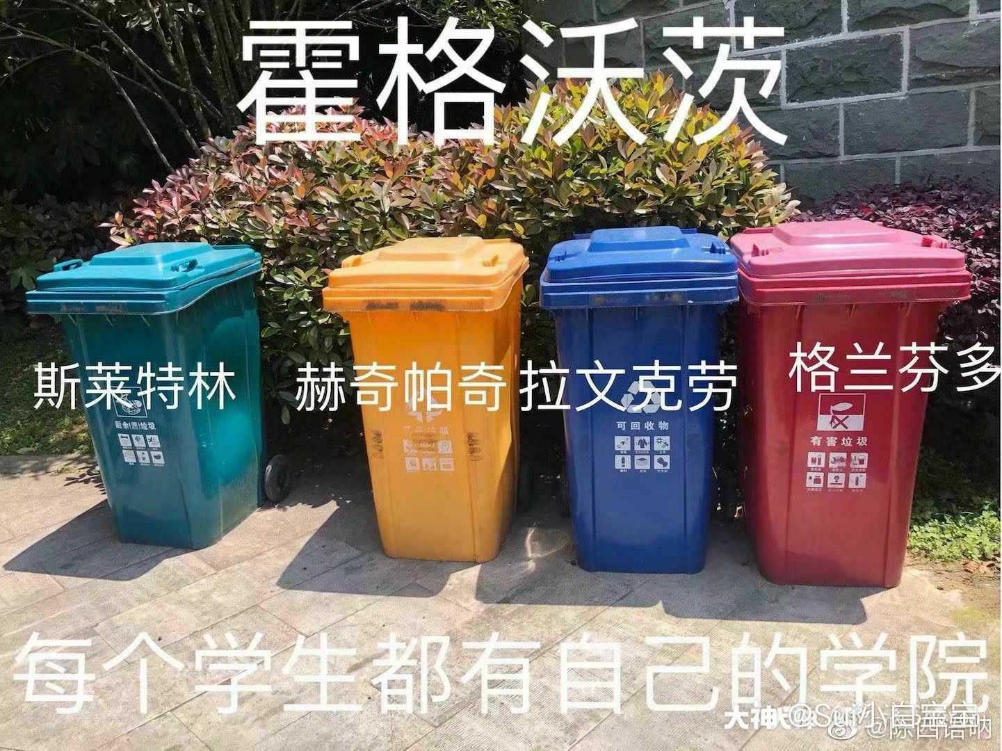 辞某不会玩玩具商