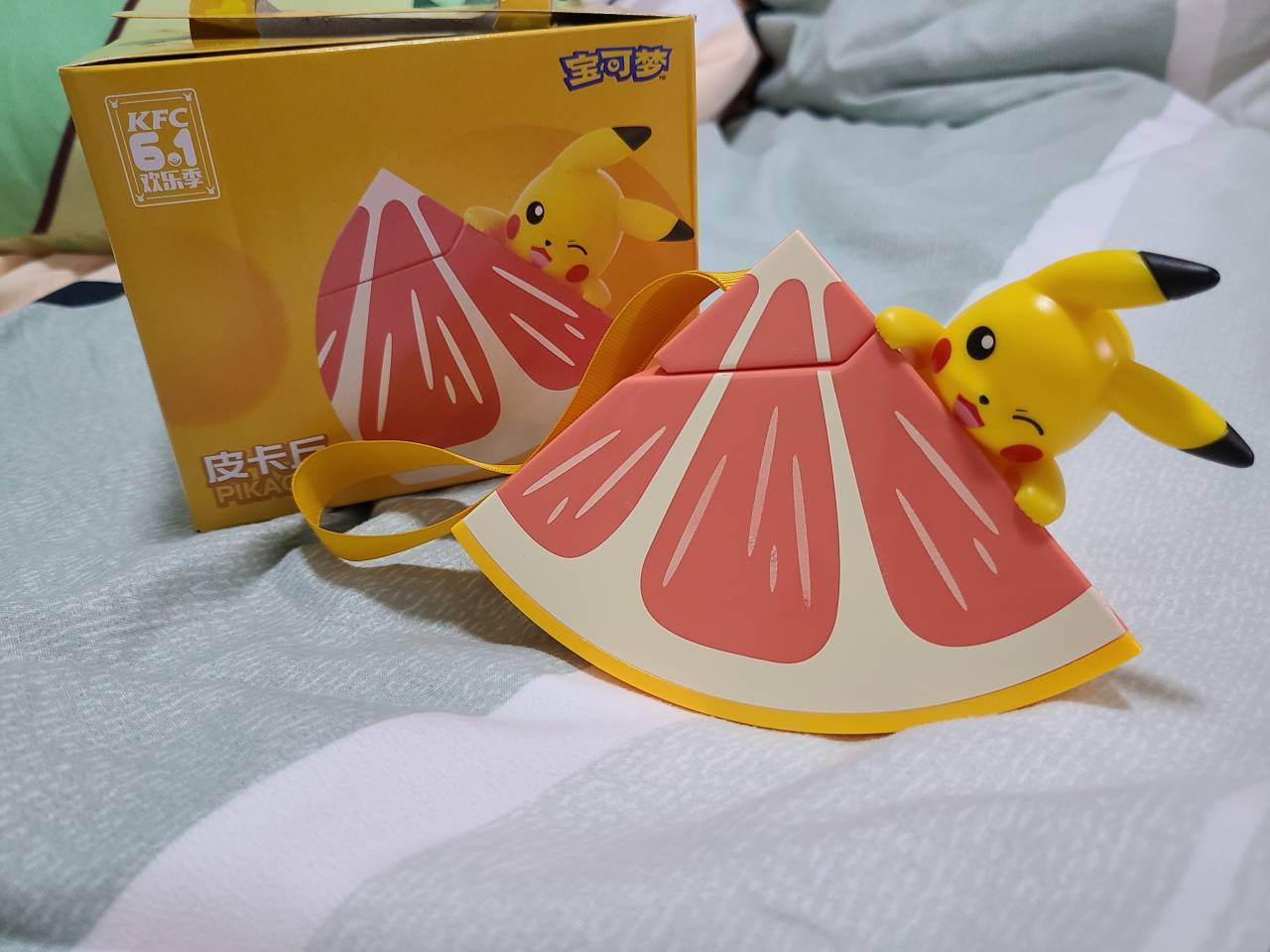 肯德基皮卡丘六一欢乐儿童餐西柚水壶评测:. 来自触乐 - 大神