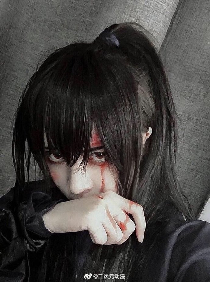 知名coser胤川一个人cos魔道全体人,身为女孩子竟然帅气十足!