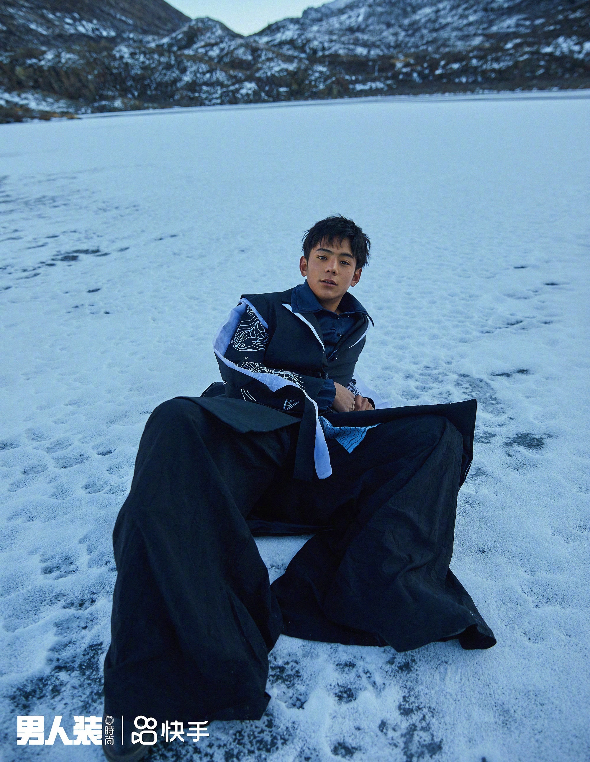 丁真硬照表现力也好棒,或许这就是老天爷追着喂饭吃吧