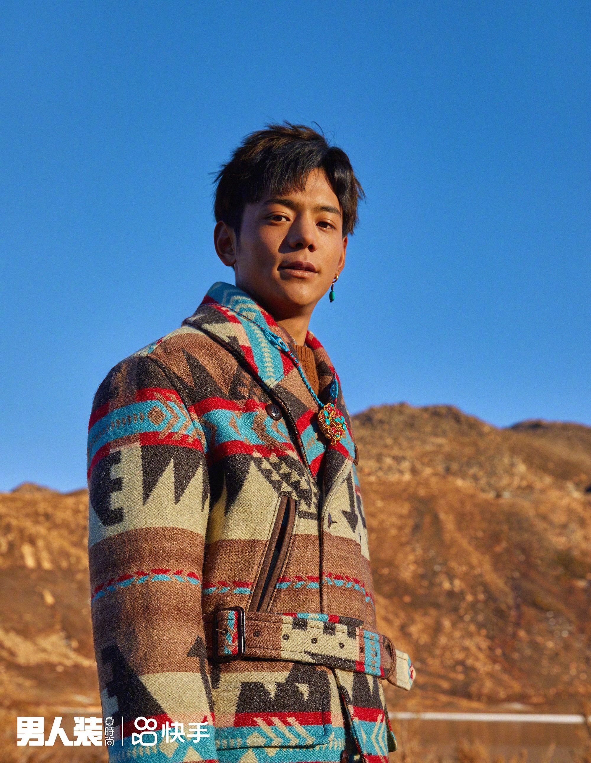 丁真硬照表现力也好棒,或许这就是老天爷追着喂饭