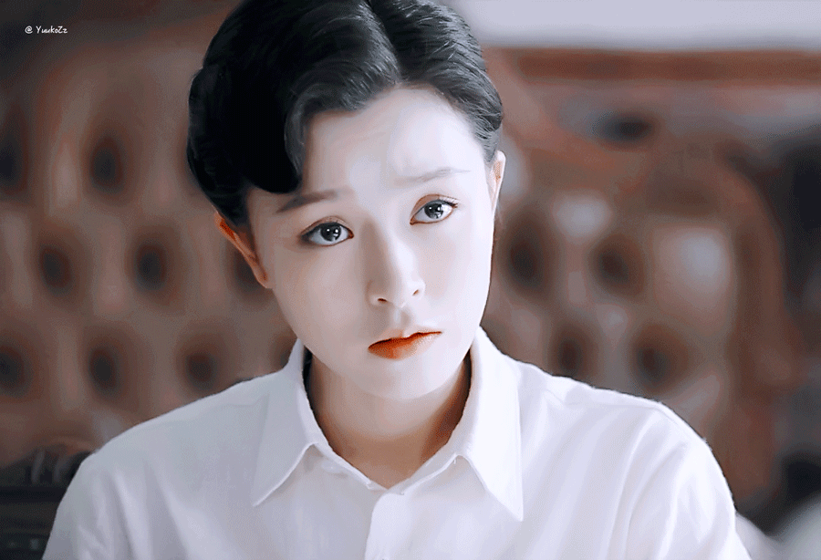 我被美到狂掐人中的时候没有一张文咏珊的照片是无辜的