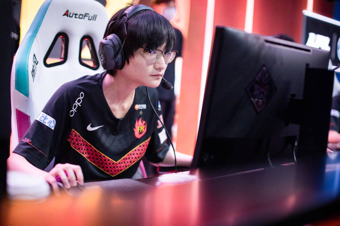 tian助攻数1498,距离1500助攻成就仅差2助攻.