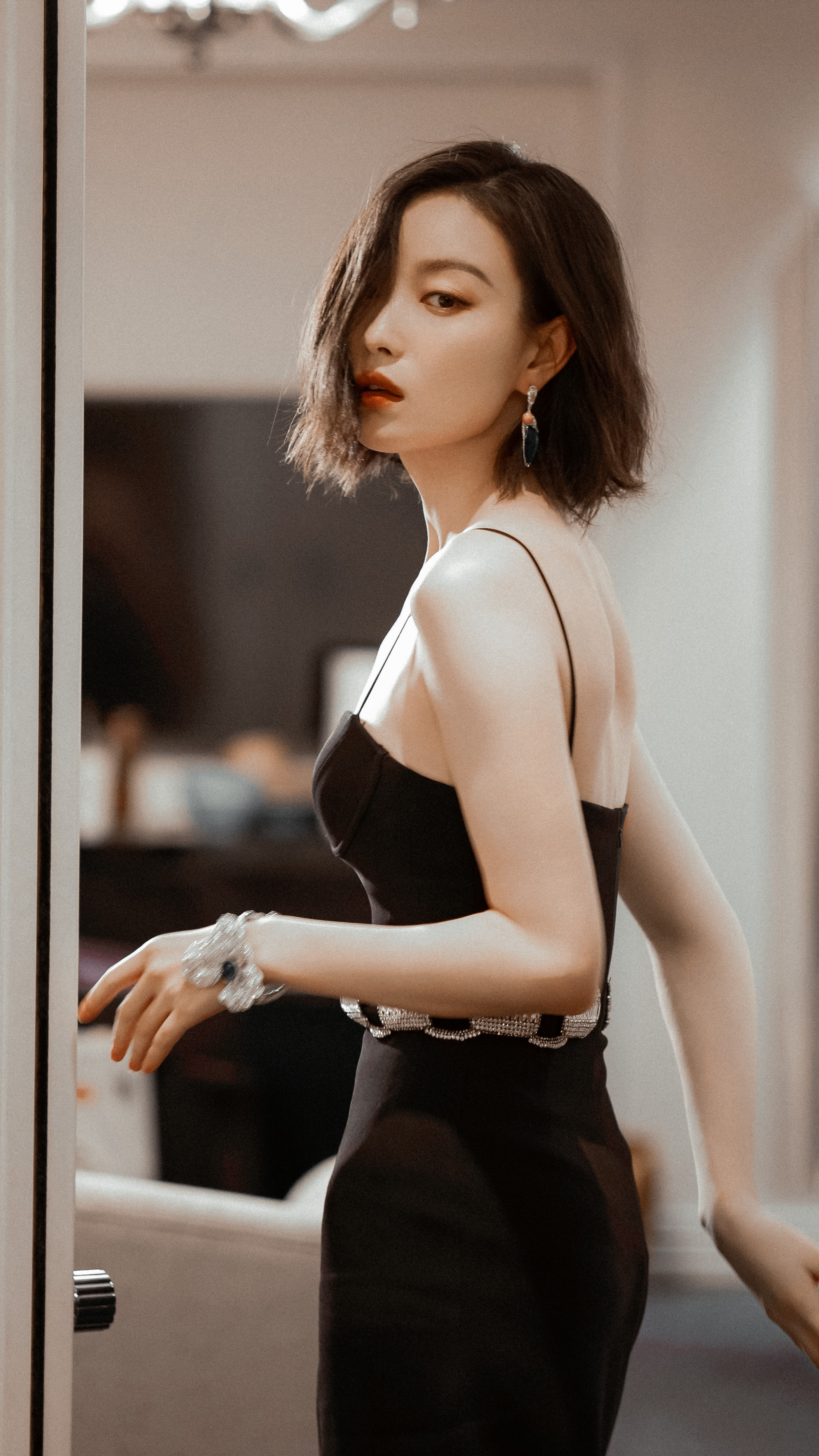 专属于倪妮的氛围感 几张图就是一个故事  3